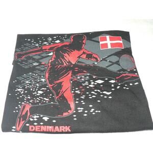 Gen2 Kids National Soccer Apparel‎ Denmark T-Shirt Black/Red Size 8